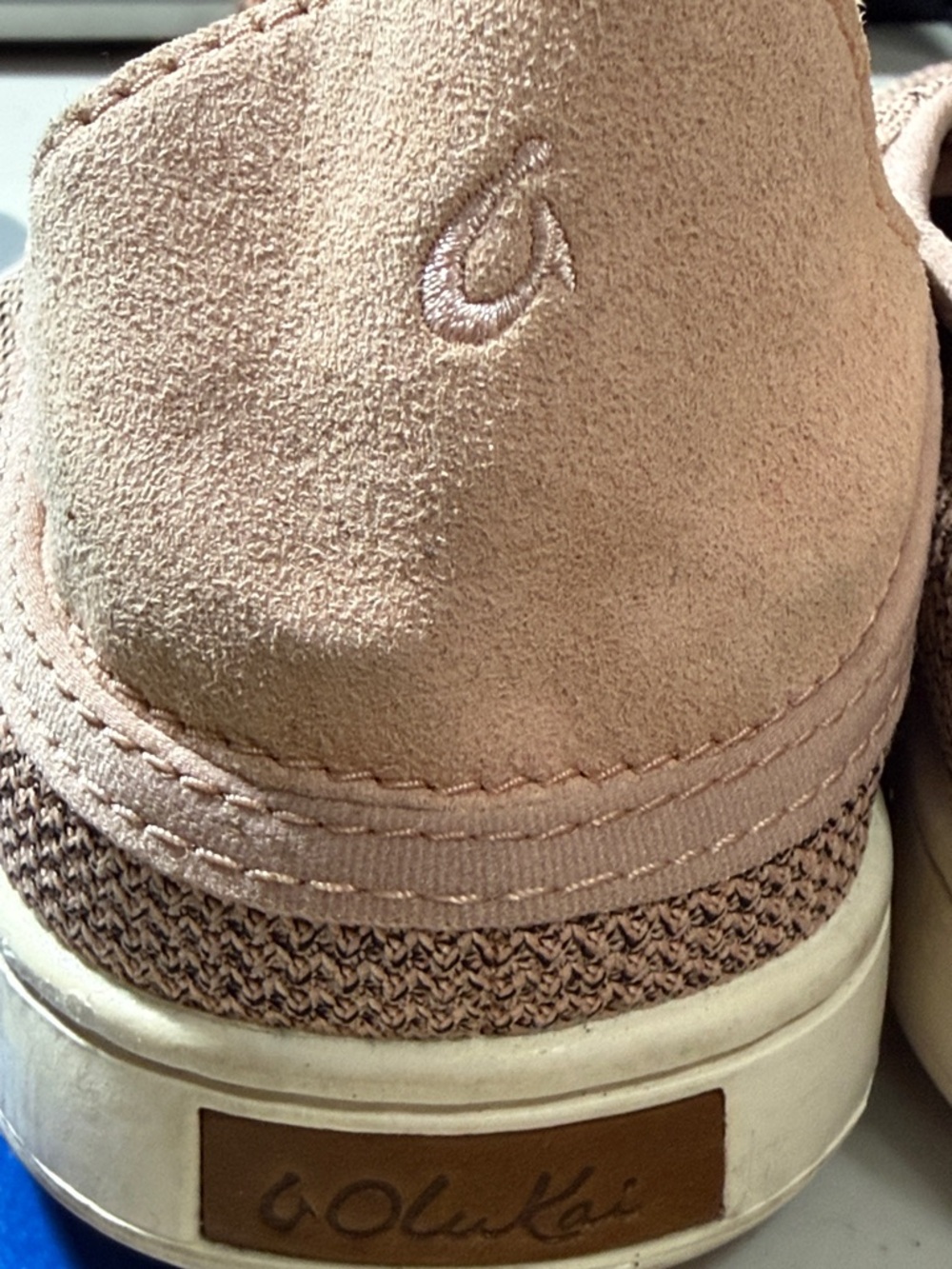 9Women OluKai Blush Suede Slip-On with Knit Trim